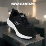 Skechers สเก็ตเชอร์ส รองเท้าผู้หญิง Women GOrun Consistent 20 Engaged Running Shoes 128605BKW AirCooled Goga Mat