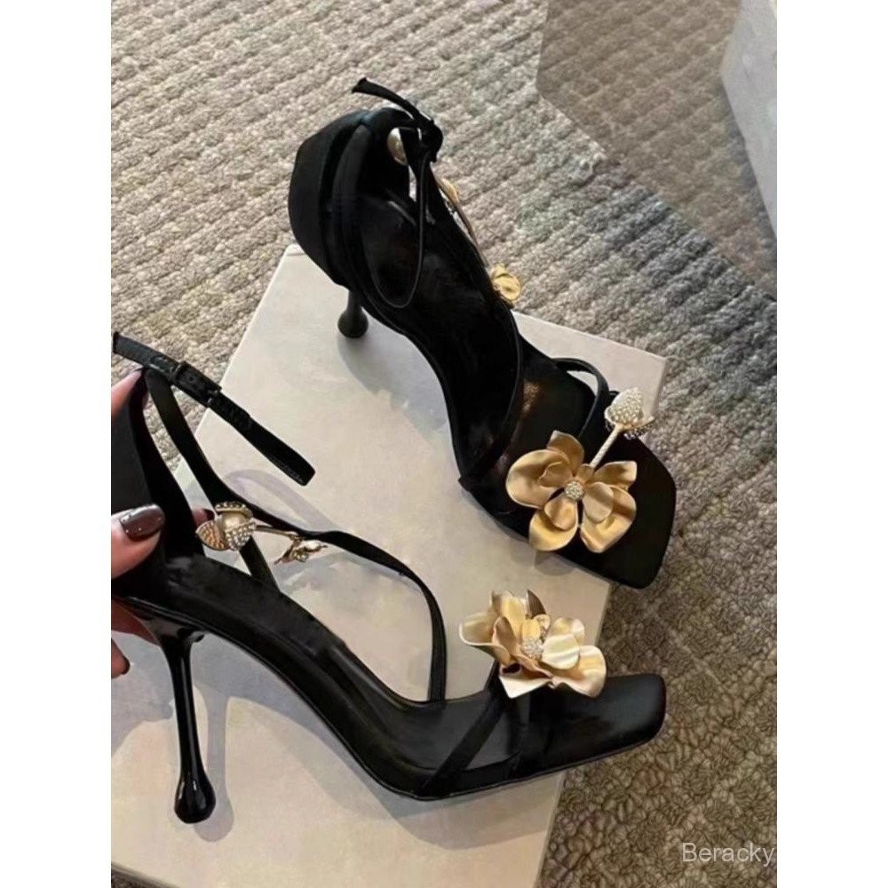 รองเท้าส้นสูงผู้หญิงฤดูร้อนใหม่ สไตล์เซ็กซี่น้ำหนักเบา รองเท้าส้นสูงผู้หญิง ขนาด 3542