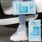 ผ้าคลุมรองเท้ากันฝนแบบใช้แล้วทิ้งกันน้ำกันฝนหนาผ้าคลุมรองเท้ากลางแจ้งเด็กผู้ใหญ่กันลื่นและสวมทนผ้าคลุมเท้า TH