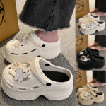 รองเท้าส้นตึกเสริมส้น รองเท้าหัวโต สูง 8cm ใช้วัสดุEVAยางพื้นนิ่ม แถมตัวติดผีเสื้อน่ารักๆ sy1852