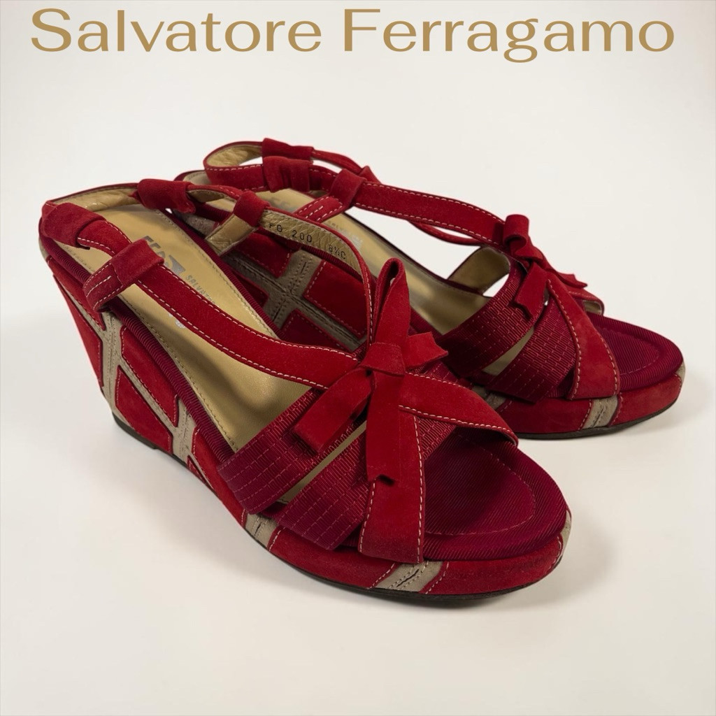 Salvatore Ferragamo Wedge Sandals Red Suede Classic Japan